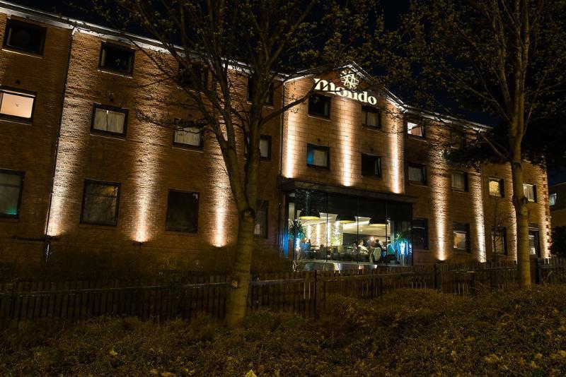 Mondo Hotel Coatbridge Exteriér fotografie